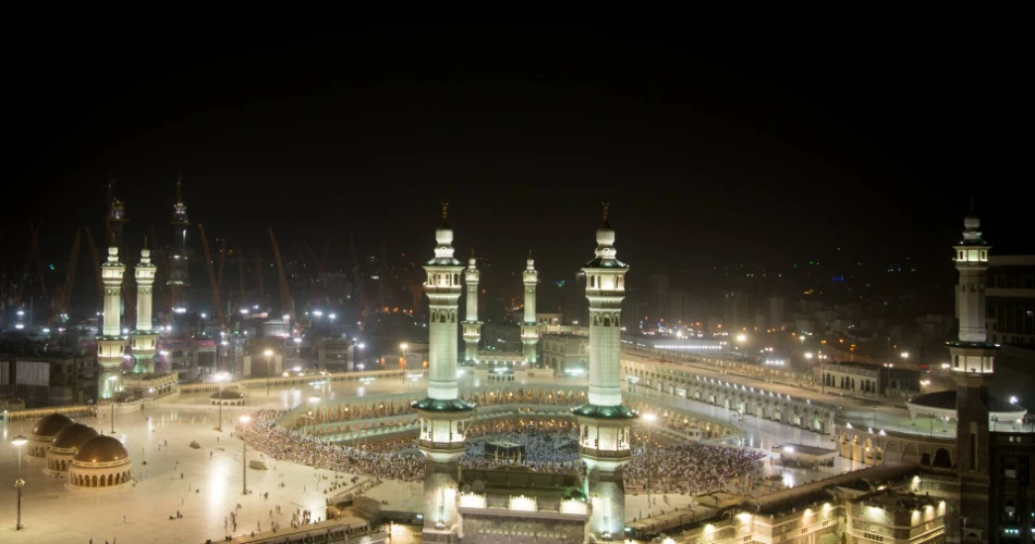 A Night in Makkah: Best Things to Do After Sunset