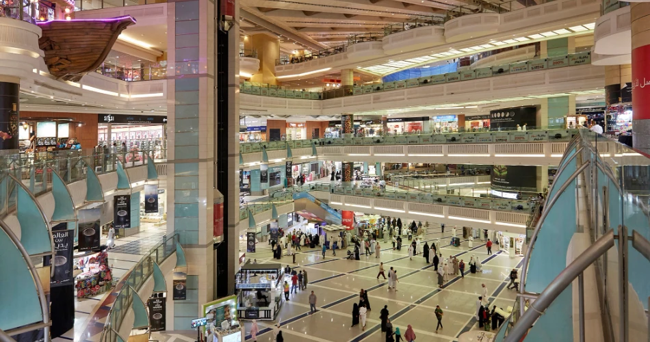 A Night in Makkah: Best Things to Do After Sunset